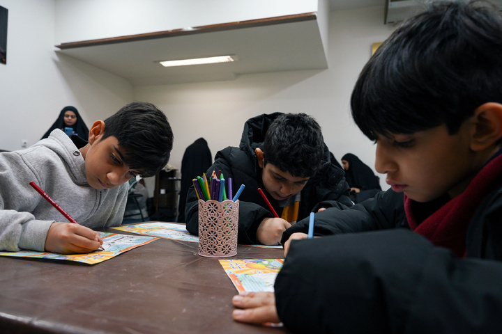 Imam Reza shrine holds training workshop for Bahraini youth 