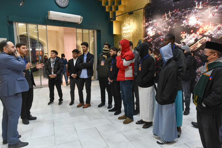 Participants of the 41st Intl. Quran Competition visit exhibition in Imam Reza shrine 