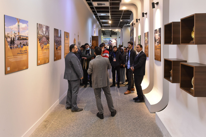 Participants of the 41st Intl. Quran Competition visit exhibition in Imam Reza shrine 