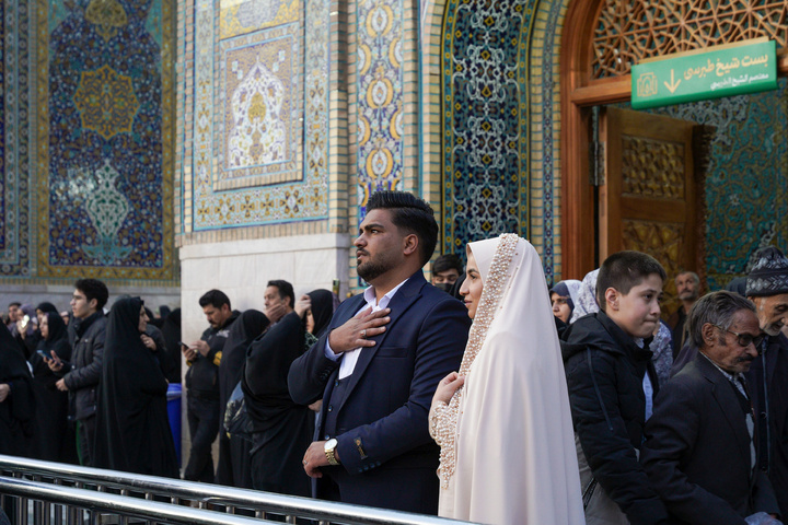 Imam Reza Shrine hosts Eid al-Mab'ath celebration