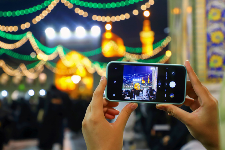 Imam Reza Shrine hosts Eid al-Mab'ath celebration