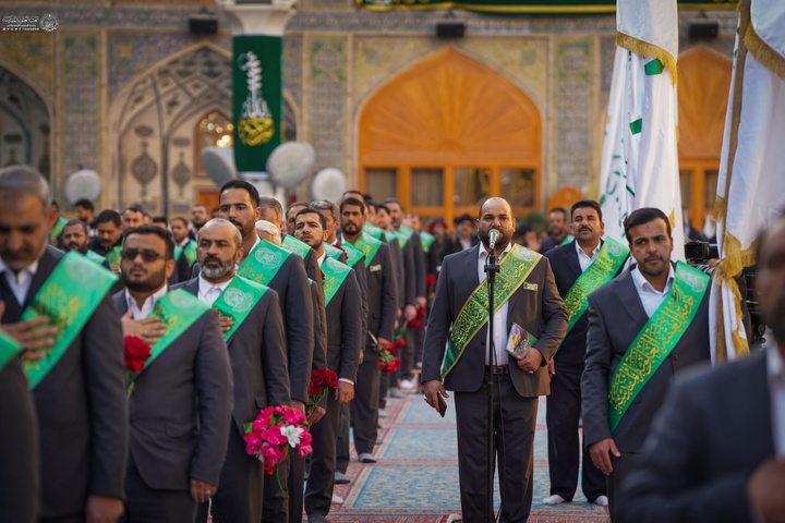 صبحگاه خادمان بارگاه منور رضوی در روز عید مبعث