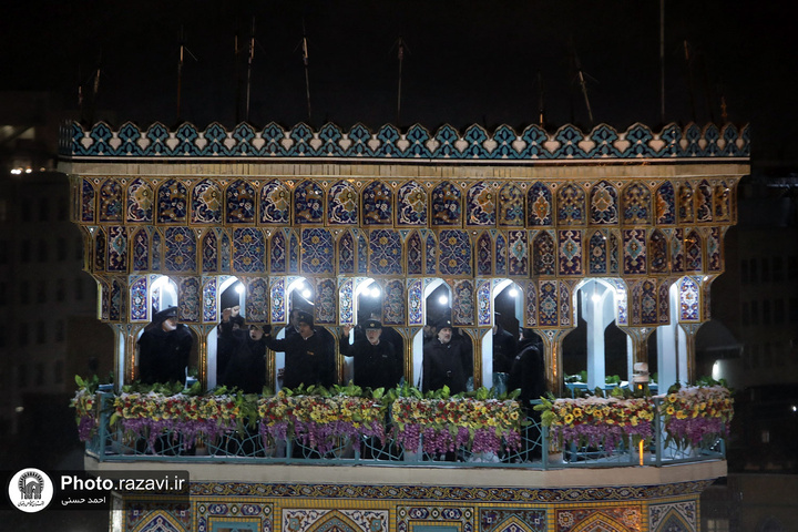 Allahu Akbar chants resonate at Imam Reza shrine
