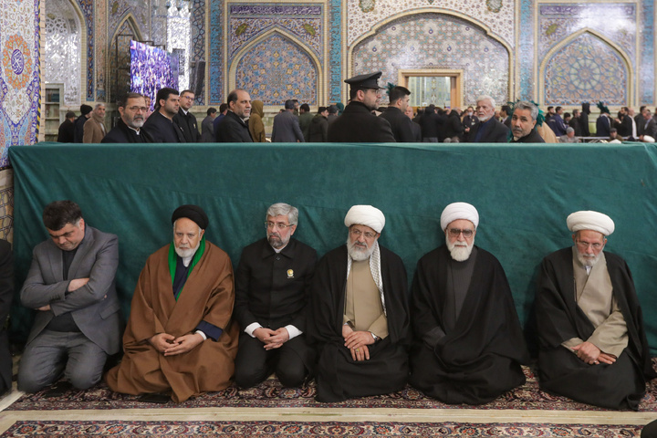 Imam Reza shrine hosts memorial ceremony for resistance martyrs