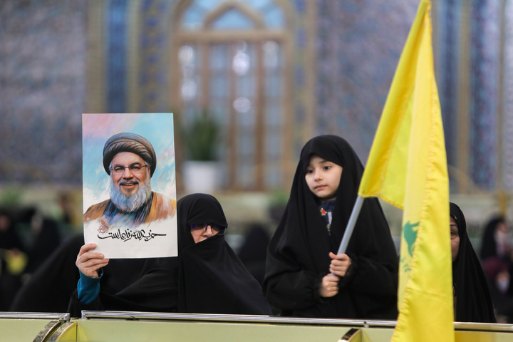 Imam Reza shrine hosts memorial ceremony for resistance martyrs