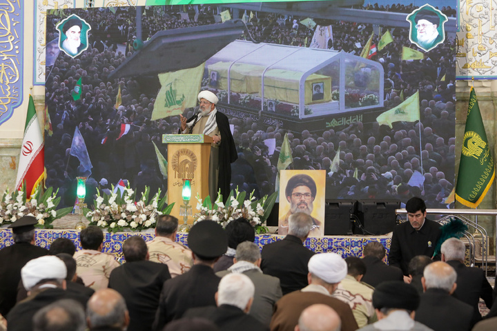 Imam Reza shrine hosts memorial ceremony for resistance martyrs