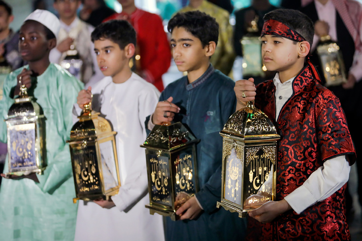 Traditional ‘Hel Helalak Ya Ramadan’ ceremony underway at Imam Reza shrine