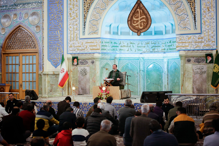 Imam Reza Shrine hosts supplication ceremony during Ramadan 