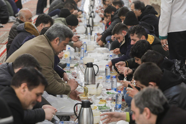 Imam Reza Shrine to host Iftar feast 