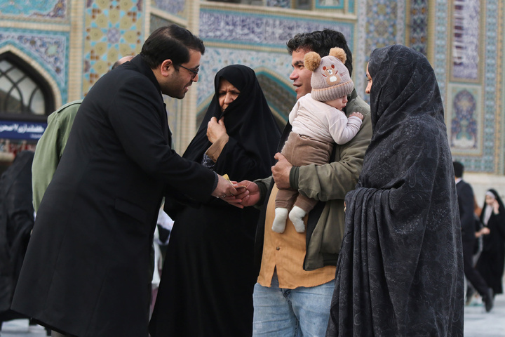 Imam Reza shrine sends invitations for Iftar feasts