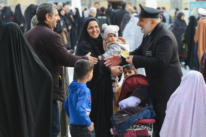 Imam Reza shrine sends invitations for Iftar feasts