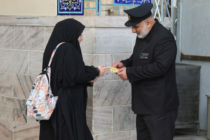 Imam Reza shrine sends invitations for Iftar feasts