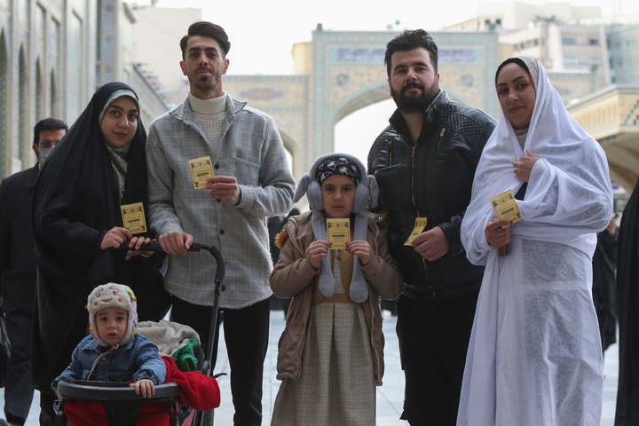 Imam Reza shrine sends invitations for Iftar feasts