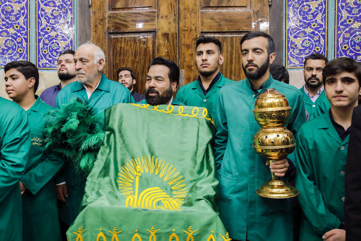 Hazrat Masumah shrine decorated with flowers to mark start of Karamat Ten-Day Celebrations