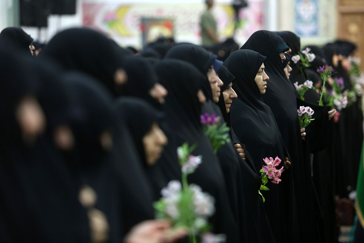 Servants of sacred sites perform Khotbeh Khani ritual in Qom