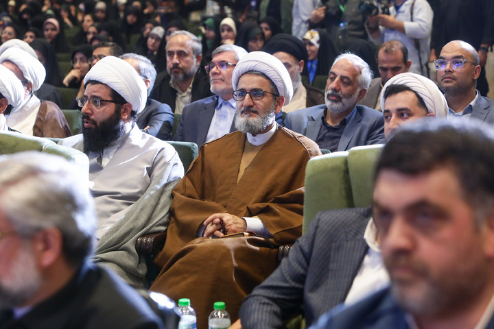 Closing session of 6th Intl. Congress on Imam Reza held at shrine