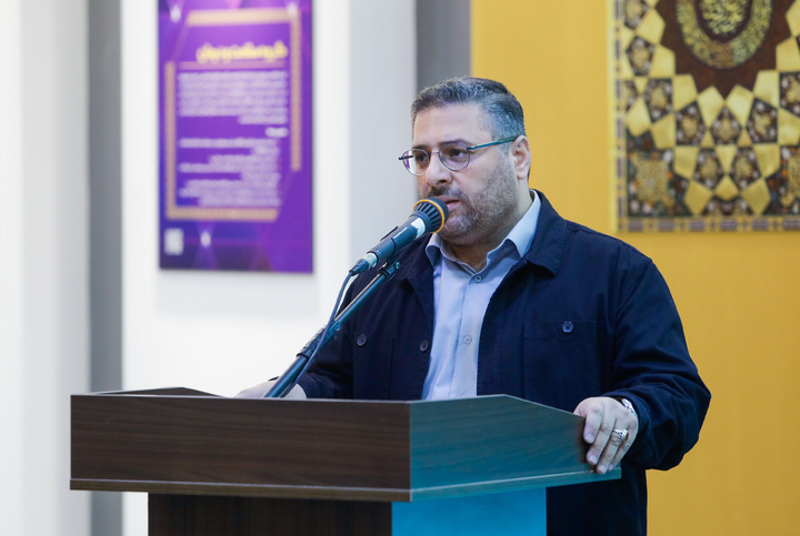 مہدی زابل عباسی کا گولڈ میڈل آستان قدس رضوی کے میوزیم کو ہدیہ کر دیا گیا