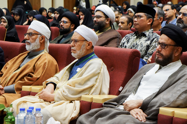عصر حاضر میں کرامت اور مزاحمت کے حقوق پر علمی نشست کا انعقاد
