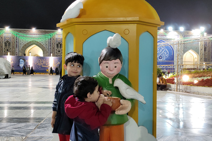 عشرہ ،کرامت کے موقع پر حرم امام رضا(ع) کی نورانی فضا کے مناظر