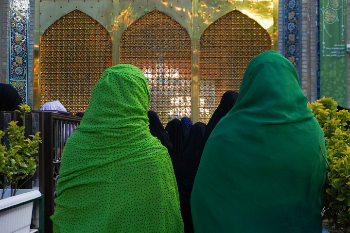 عشرہ ،کرامت کے موقع پر حرم امام رضا(ع) کی نورانی فضا کے مناظر