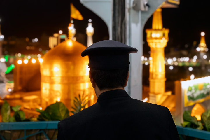 ارتفاع صوت النقارة ليلة میلاد الإمام الرضا (ع)