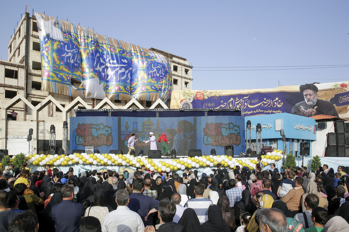 الإحتفال الكبير بمیلاد الإمام الرضا(ع)