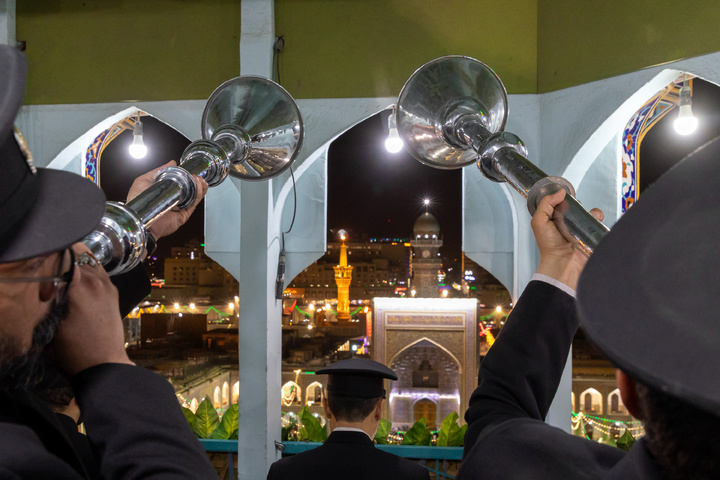Playing Naqareh on night of Imam Reza's birth anniversary