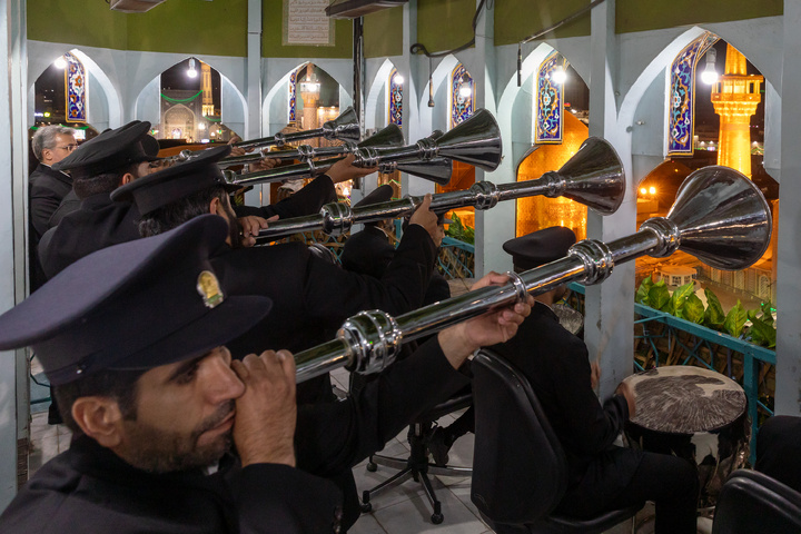 Playing Naqareh on night of Imam Reza's birth anniversary