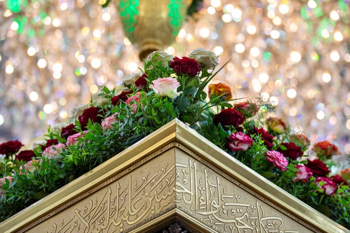 گل آرایی ضریح مطهر حسینی ب. مناسبت