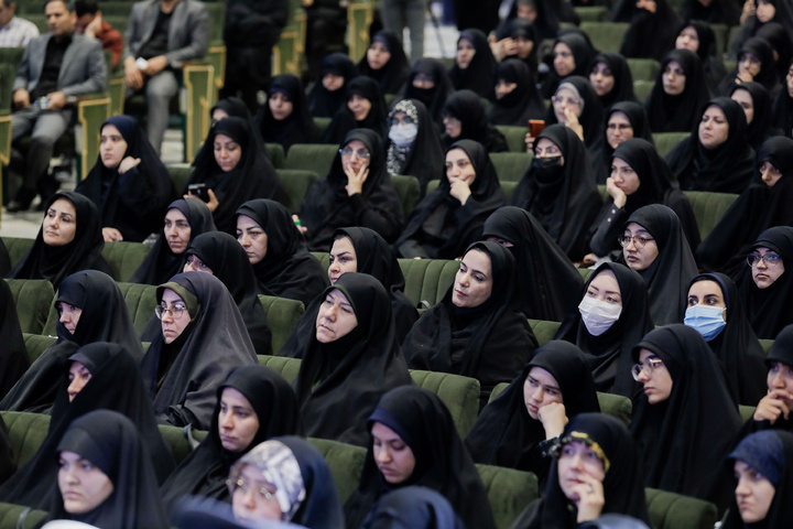 Imam Reza shrine hosts 1st natl. congress on Martyr Raeisi’s governance model