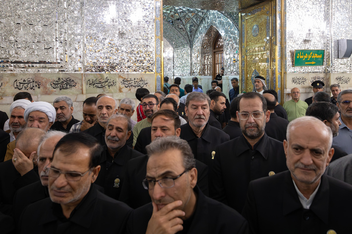 إحياء الذكرى السنوية الأولى لإستشهاد آية الله رئيسي في الحرم الرضوي الشریف