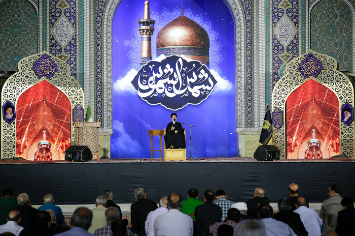 حضرت امام علی رضا(ع) کی شبِ زیارت کے عنوان پروگرام کا انعقاد