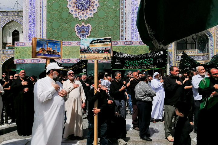 حرم امام رضا علیہ السلام میں یوم شہادت امام محمد تقی الجواد علیہ السلام کی مناسبت سے عزاداری کے مناظر