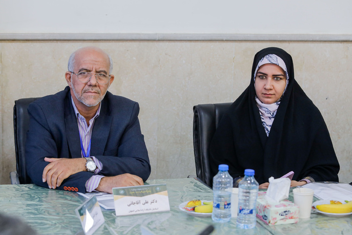 الجلسات التخصصية لمؤتمر الإمام الرضا(ع) الدولي الرابع والعلوم الحدیثة