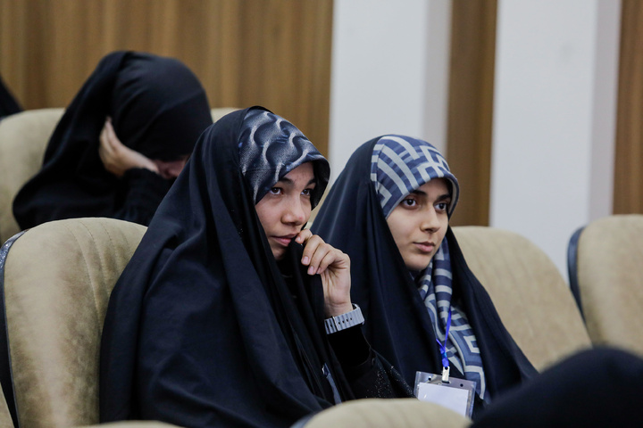 الجلسات التخصصية لمؤتمر الإمام الرضا(ع) الدولي الرابع والعلوم الحدیثة