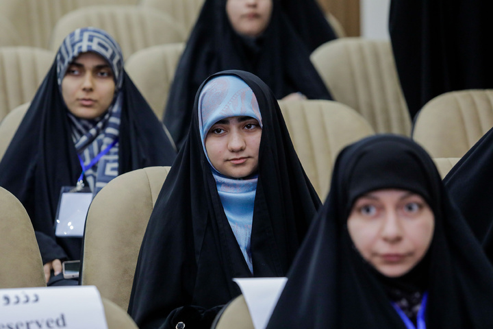 چوتھی بین الاقوامی کانگریس امام رضا(ع) اور عصری علوم کی خصوصی نشستیں