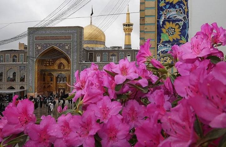 عید سعید قربان کی مناسبت حرم امام رضا(ع) میں چراغانی