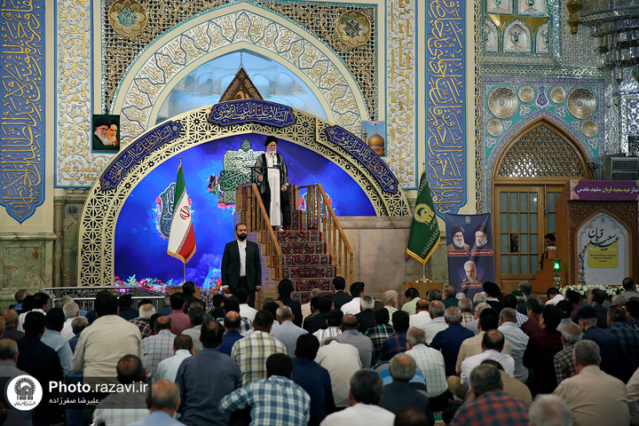إقامة صلاة عید الأضحی المبارک في الحرم الرضوي الشریف