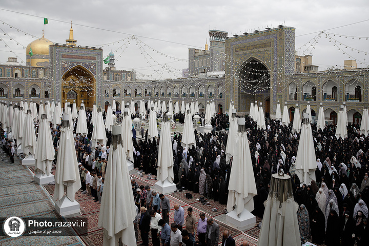 إقامة صلاة عید الأضحی المبارک في الحرم الرضوي الشریف