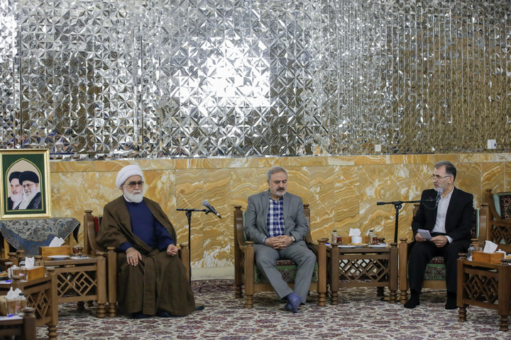 لقاء لجنة تحكيم مهرجان الإمام الرضا (ع) الدولي الرابع للإعلام بمتولي العتبة الرضوية المقدسة