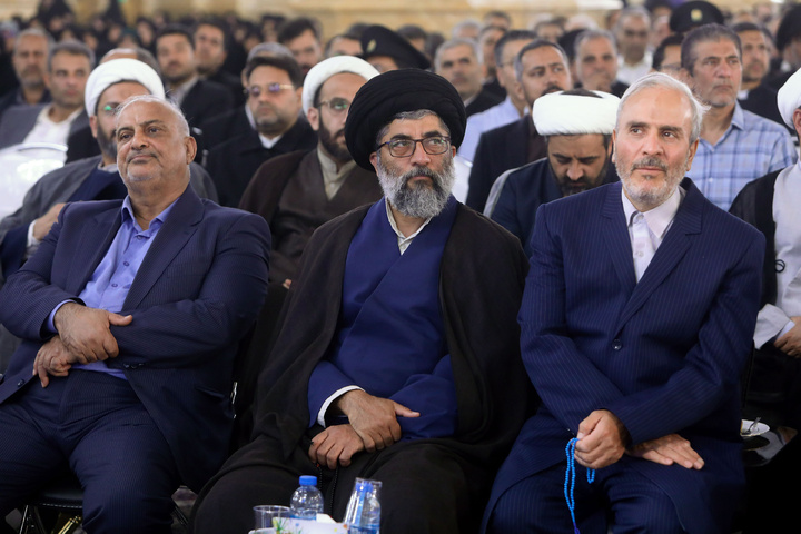 اجتماع تحليلي وتوضيحي حول « الفتح القریب»
