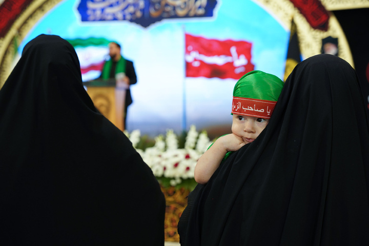 مراسم« الرُضَّع الحسینیین» الروحانیة في الحرم الرضوي الشریف