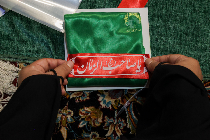 ورشة خياطة ملابس الأطفال الرُضّع الحسینیین