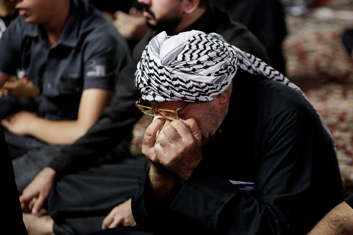 غیرملکی زائرین کی موجودگی میں امام حسیین (ع) کی شامِ غریباں کے مراسم