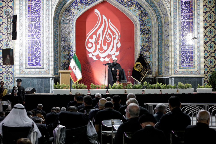 غیرملکی زائرین کی موجودگی میں امام حسیین (ع) کی شامِ غریباں کے مراسم