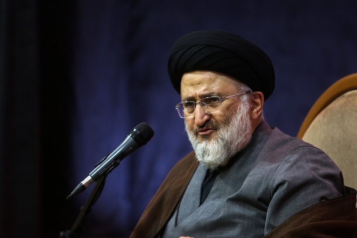 عزاداری شهادت امام سجاد علیه السلام در حرم مطهر بانوی کرامت