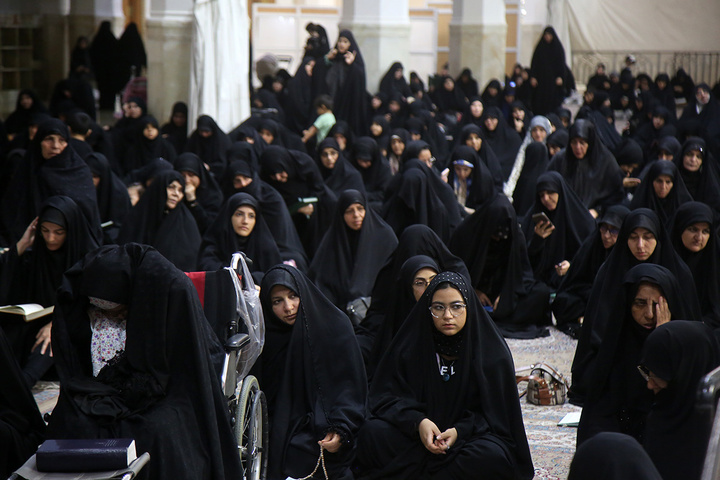 عزاداری شهادت امام سجاد علیه السلام در حرم مطهر بانوی کرامت