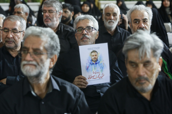 بزرگداشت شهدا در حرم مطهر رضوی