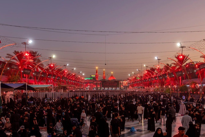 حرم مطهر حضرت عباس علیه السلام در ماه محرم