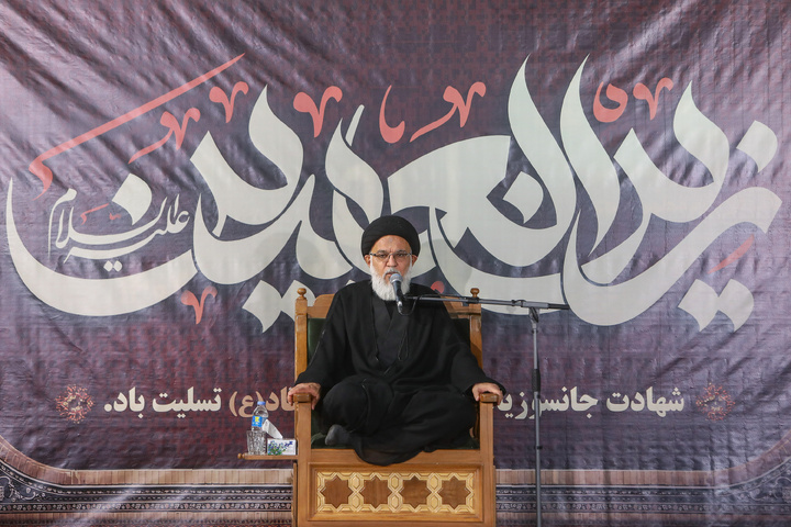 Mourning ceremony for Imam Sajjad held at Dar al-Elm School